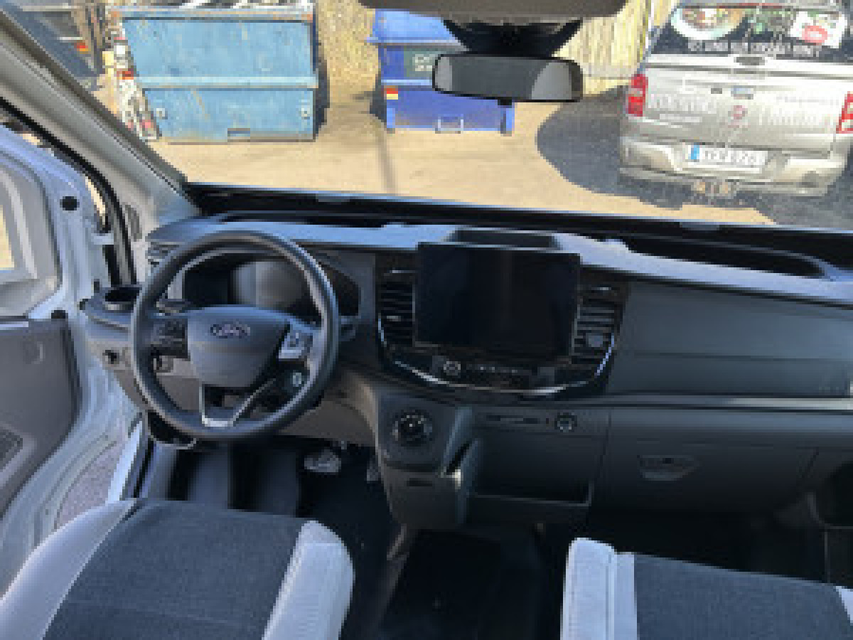 Challenger 287GA Graphite Edition M26 - Ford Transit 2.0L 165 HK Inkommande, bild 8 av 22