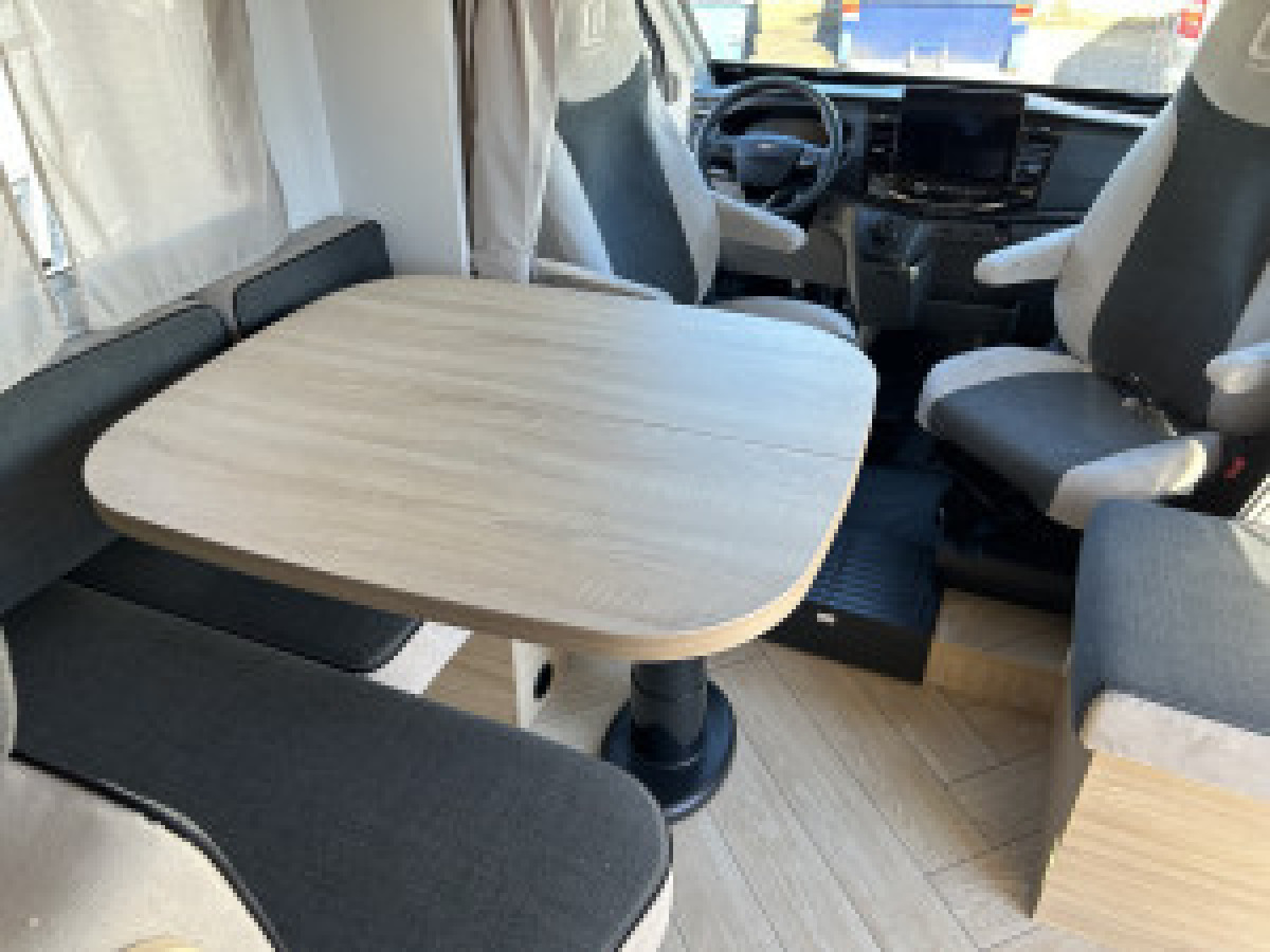 Challenger 287GA Graphite Edition M26 - Ford Transit 2.0L 165 HK Inkommande, bild 14 av 22
