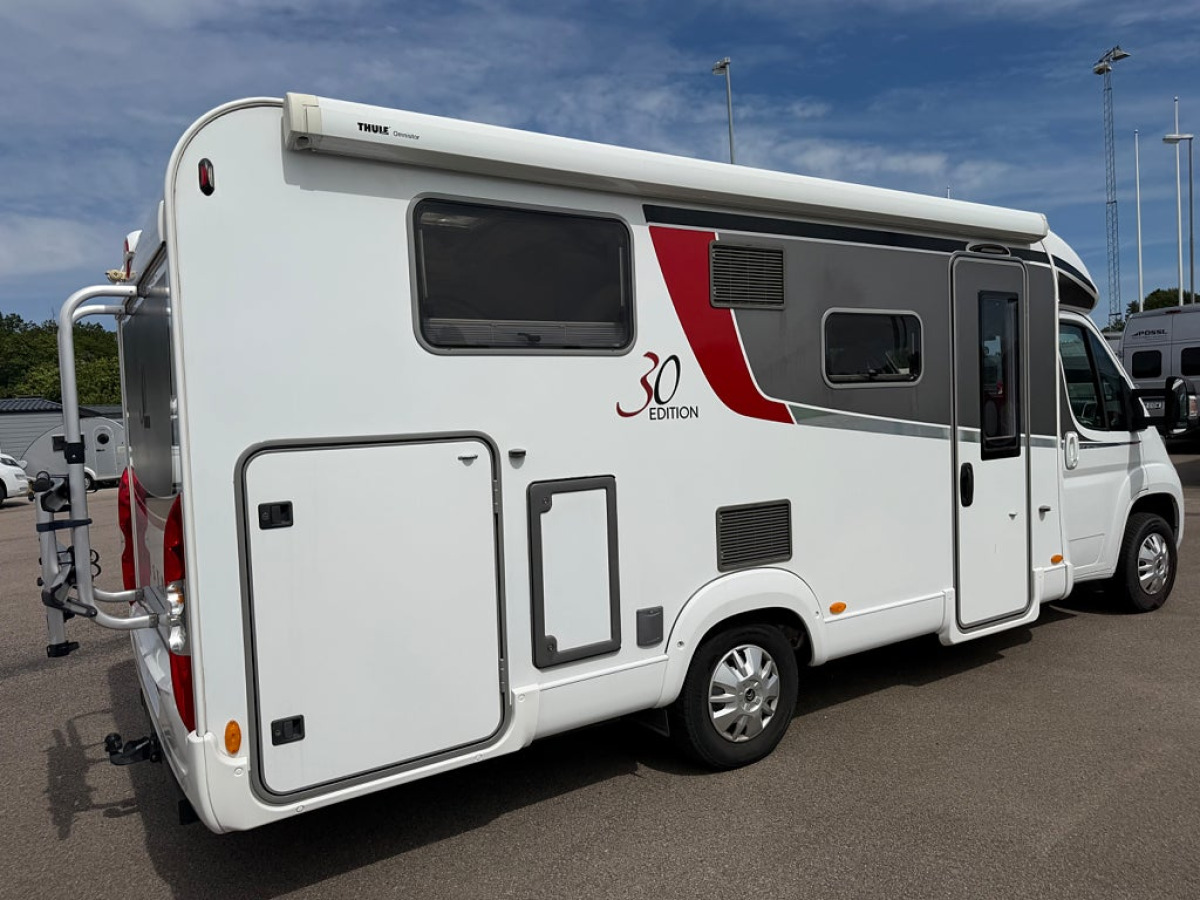 Bürstner Nexxo T690 Såld Såld Såld Såld, bild 3 av 14