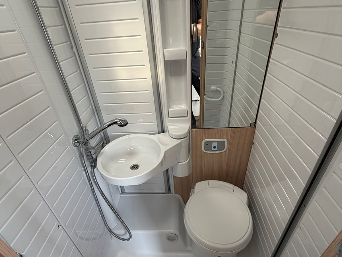 Bürstner Nexxo T690 Såld Såld Såld Såld, bild 12 av 14