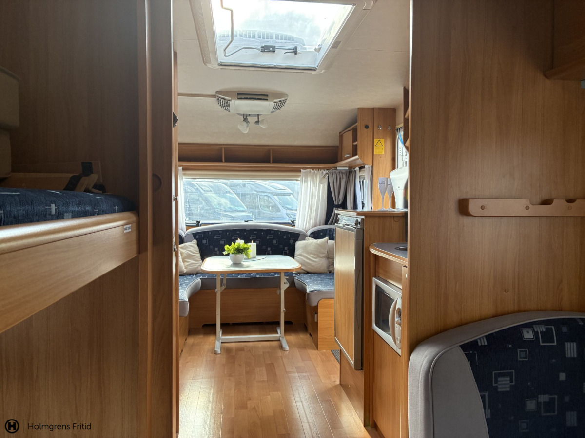 Adria CLASSICA 563 UK Barnkammare, bild 14 av 14