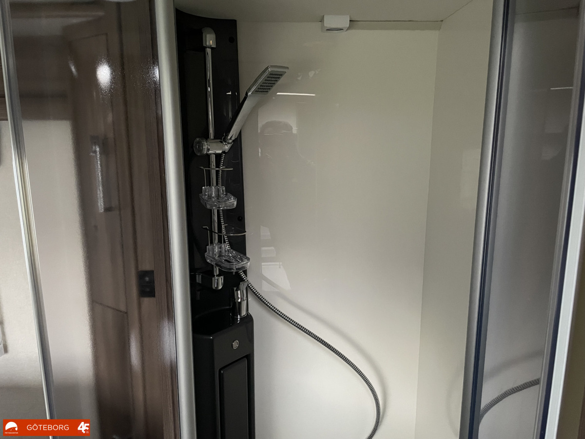 KABE I 790 Imperial LQB *AC / Cinderella / Hydrauliska stödben*, bild 17 av 30