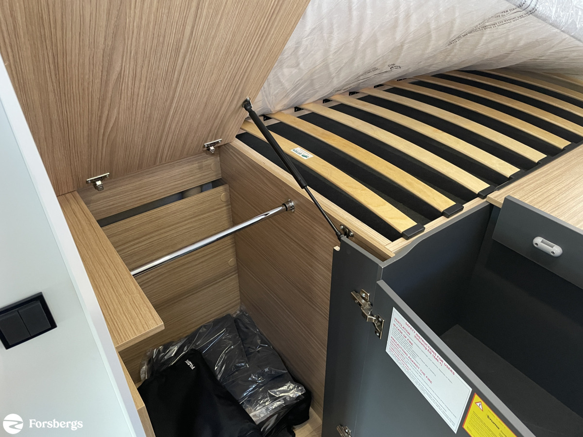 Pilote P740 FGJ EVIDENC 2027 // NU I HALLEN, bild 7 av 36