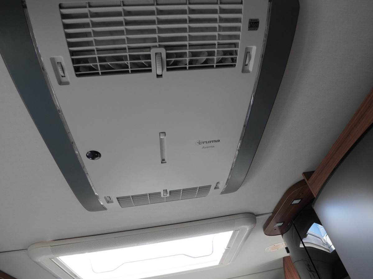 Polar 590 CTH Customized AC Mover Solcell, bild 18 av 23