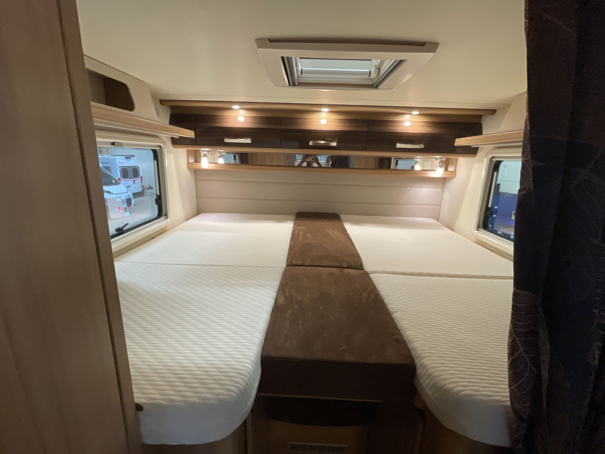 Knaus 700 MEG Platinum Selection, bild 12 av 18