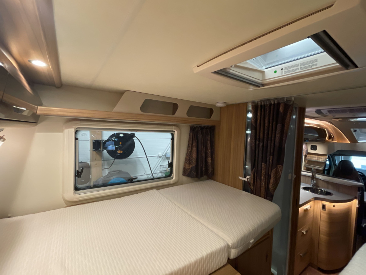 Knaus 700 MEG Platinum Selection, bild 14 av 18