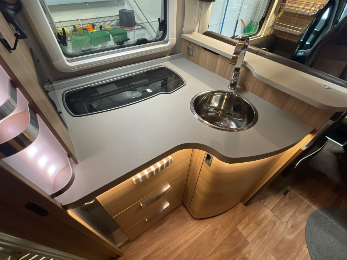 Knaus 700 MEG Platinum Selection, bild 17 av 18