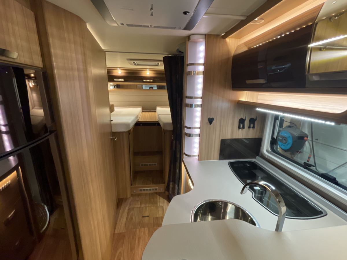 Knaus 700 MEG Platinum Selection, bild 18 av 18