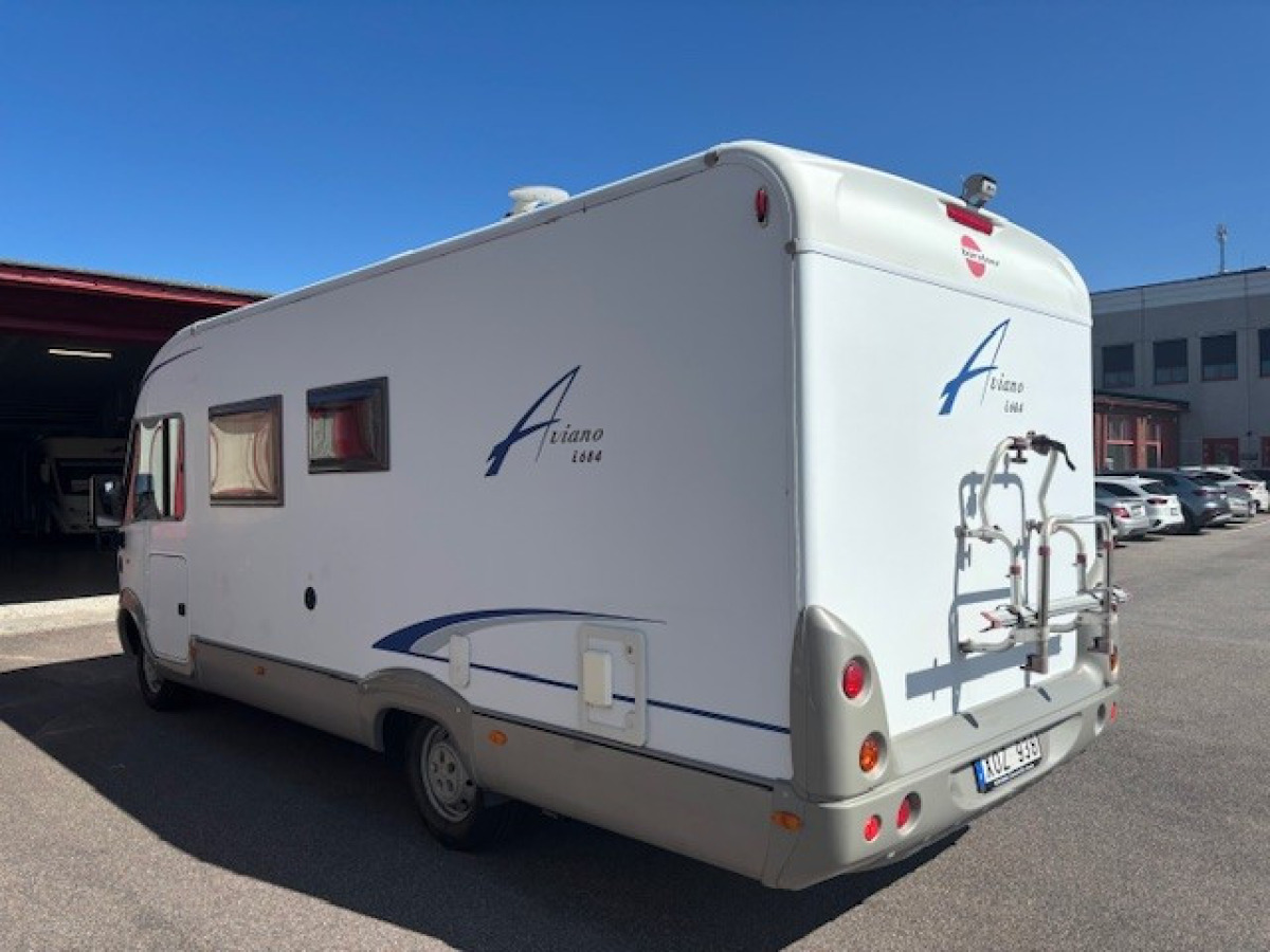 Bürstner Aviano i 684, bild 3 av 14