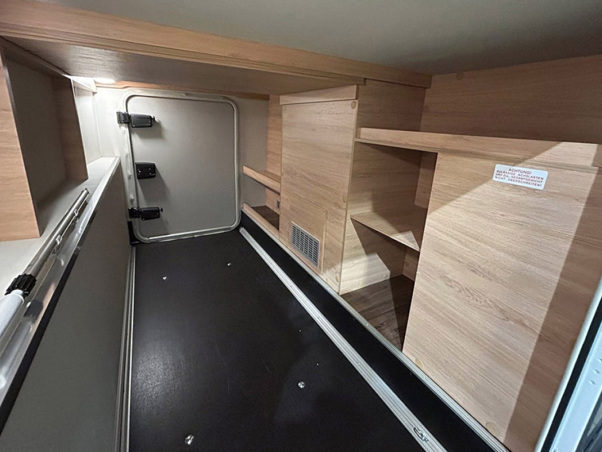 Knaus LVE I 700 MEG 180hk AUTOMAT LÅNGBÄDDAR ALDE 5-SITS, bild 37 av 55