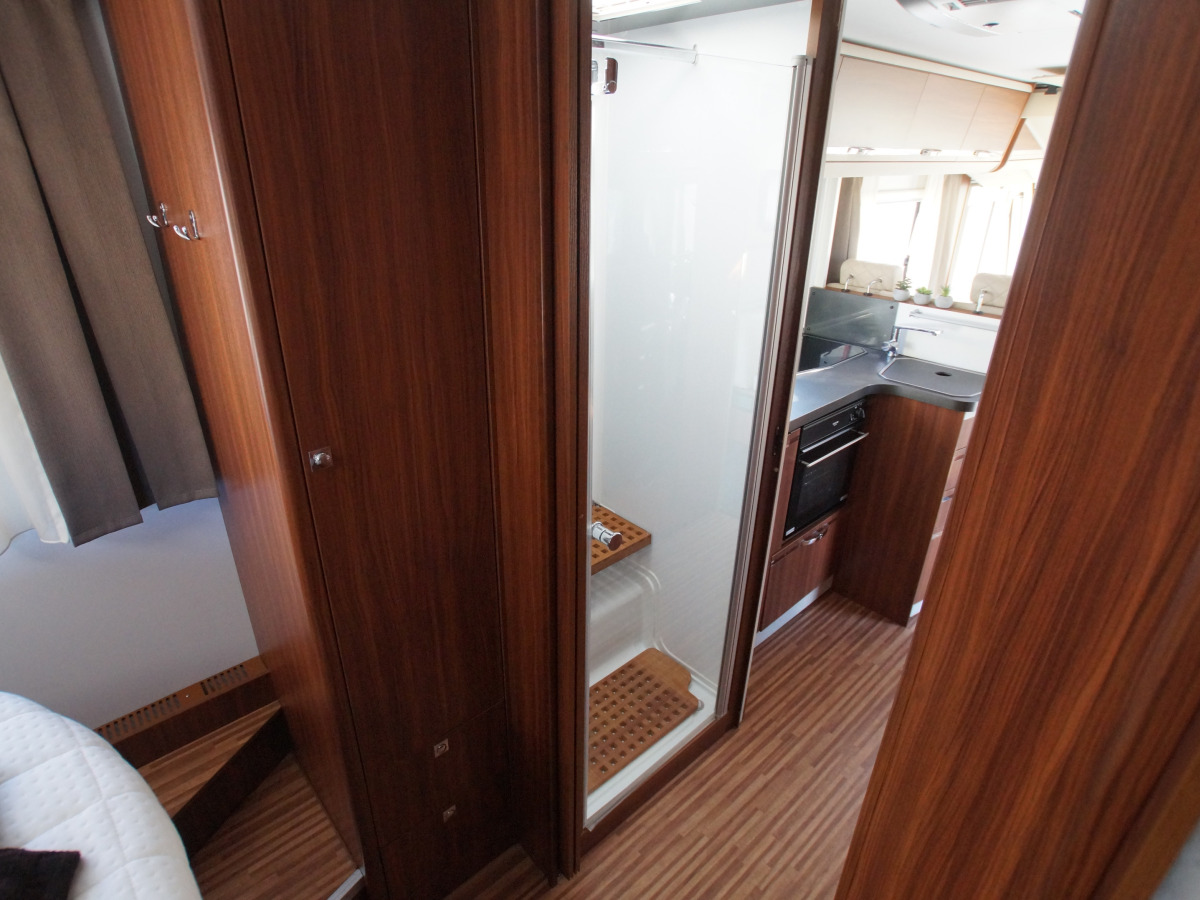 Adria SONIC SUPREME I 810, bild 11 av 19