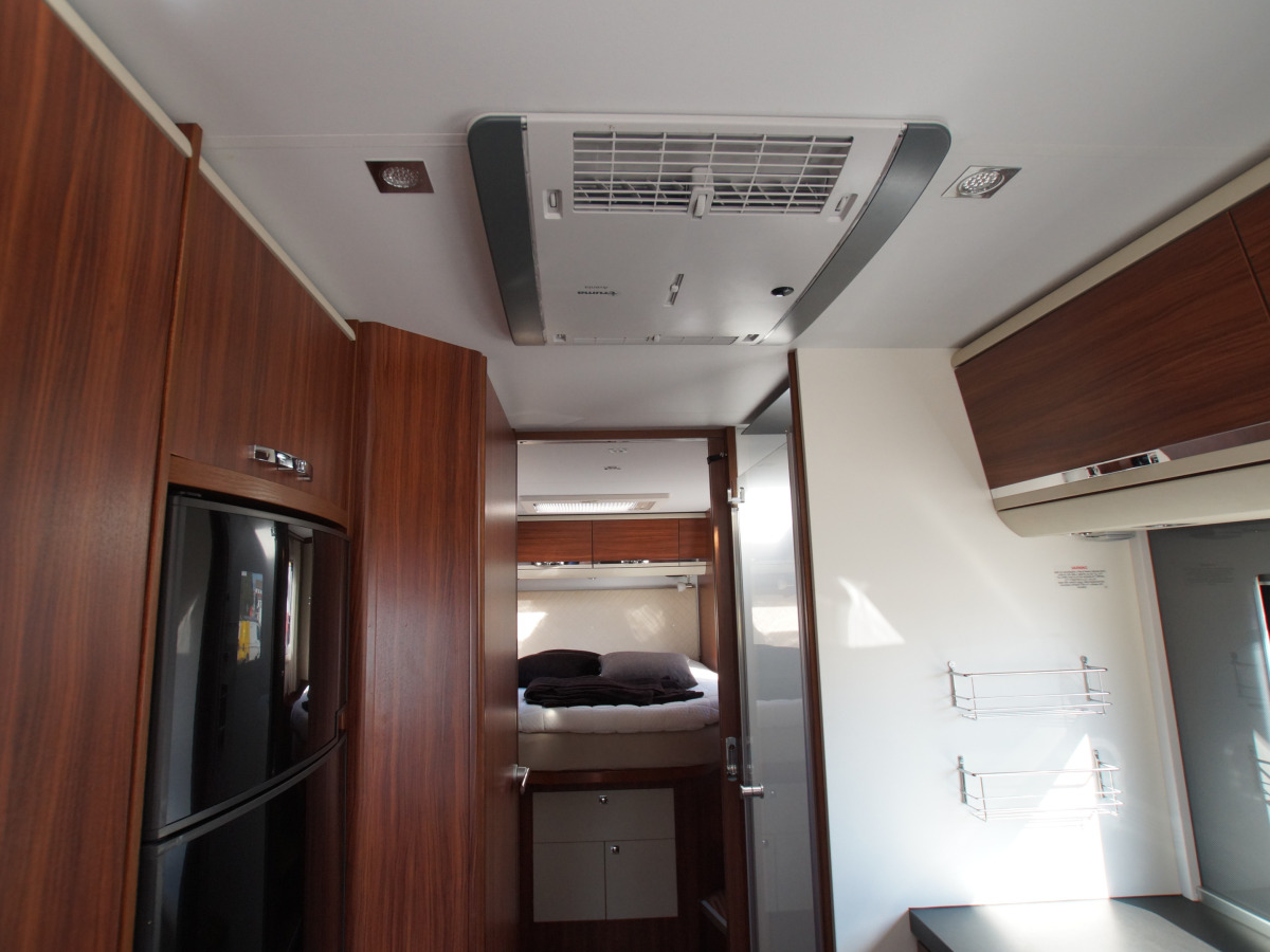 Adria SONIC SUPREME I 810, bild 17 av 19