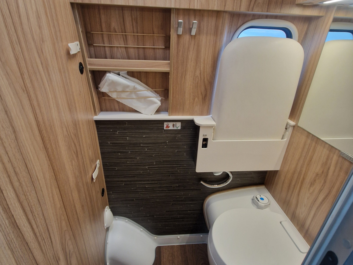 Hymer GRAND CANYON S, bild 8 av 10