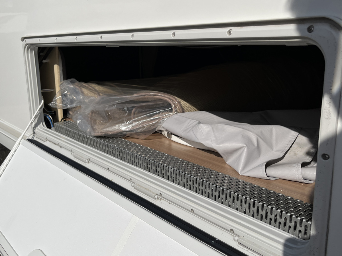 Adria ALPINA 753UP, bild 16 av 18