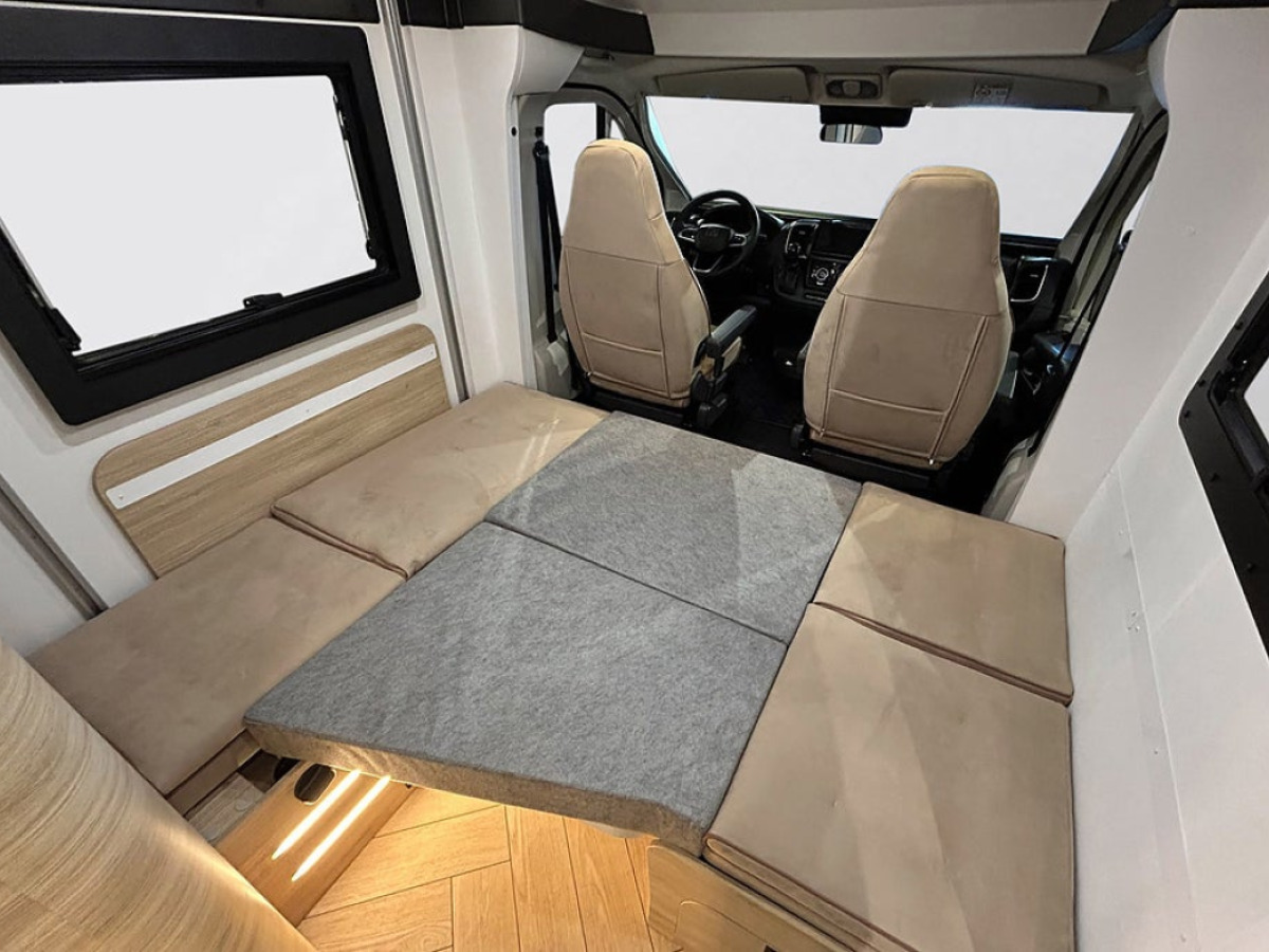 CHALLENGER X250 OPEN EDITION AUTOMAT ADAPTIV FARTHÅLLARE 636cm lång, bild 14 av 45