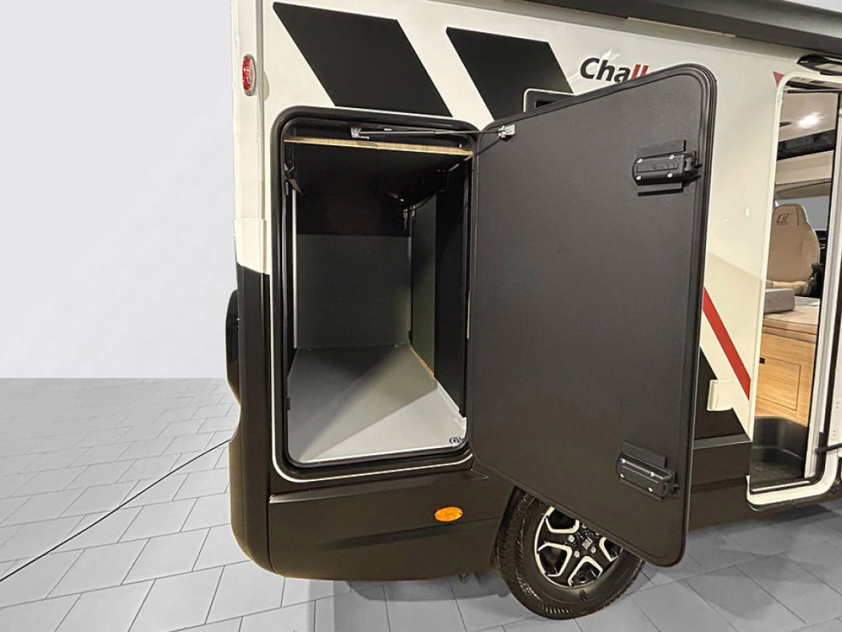 CHALLENGER X250 OPEN EDITION AUTOMAT ADAPTIV FARTHÅLLARE 636cm lång, bild 27 av 45