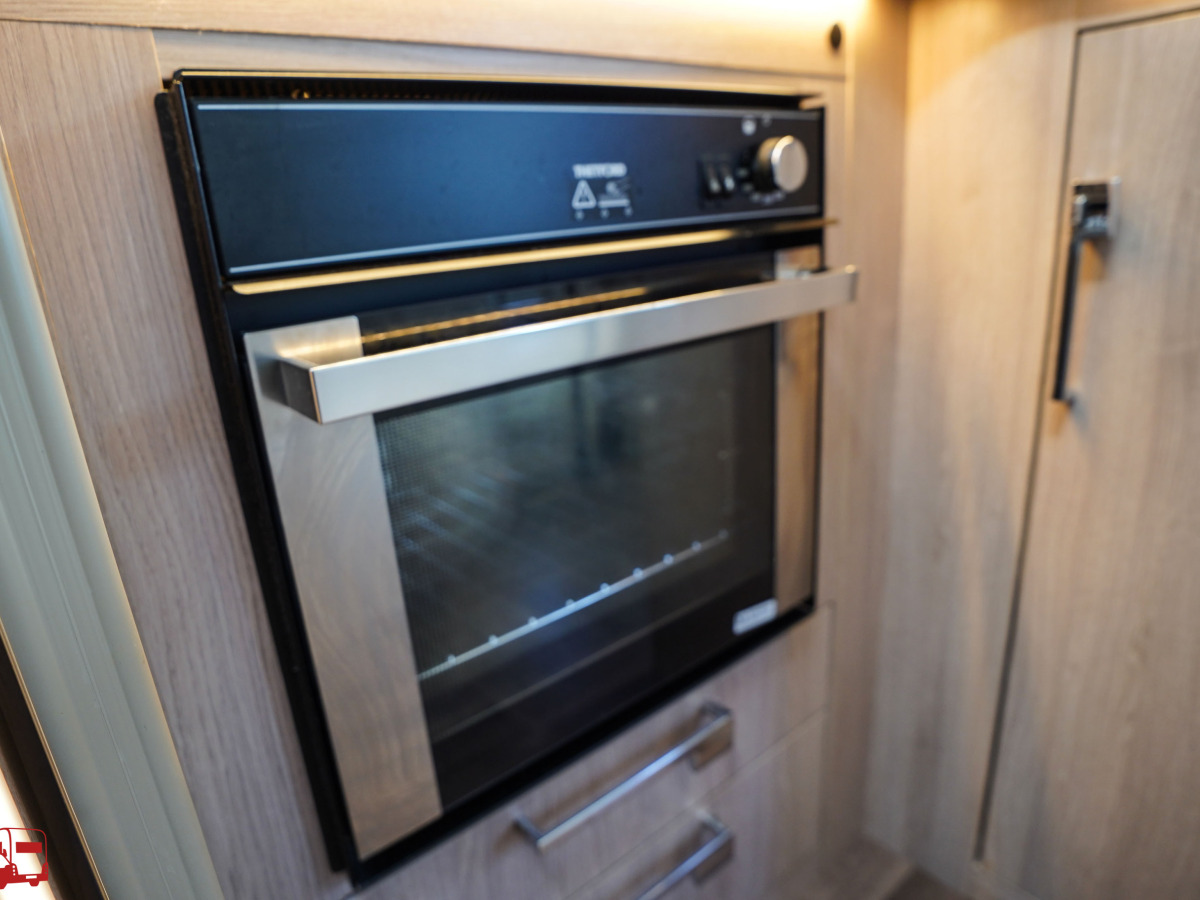 KABE Travel Master R X 880 LQB Mercedes, bild 33 av 43