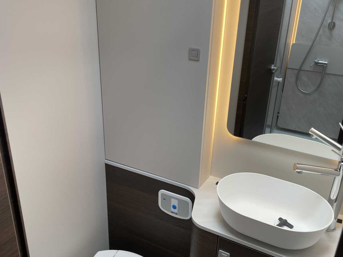 Adria CORAL SUPREME 670 SL, bild 12 av 15