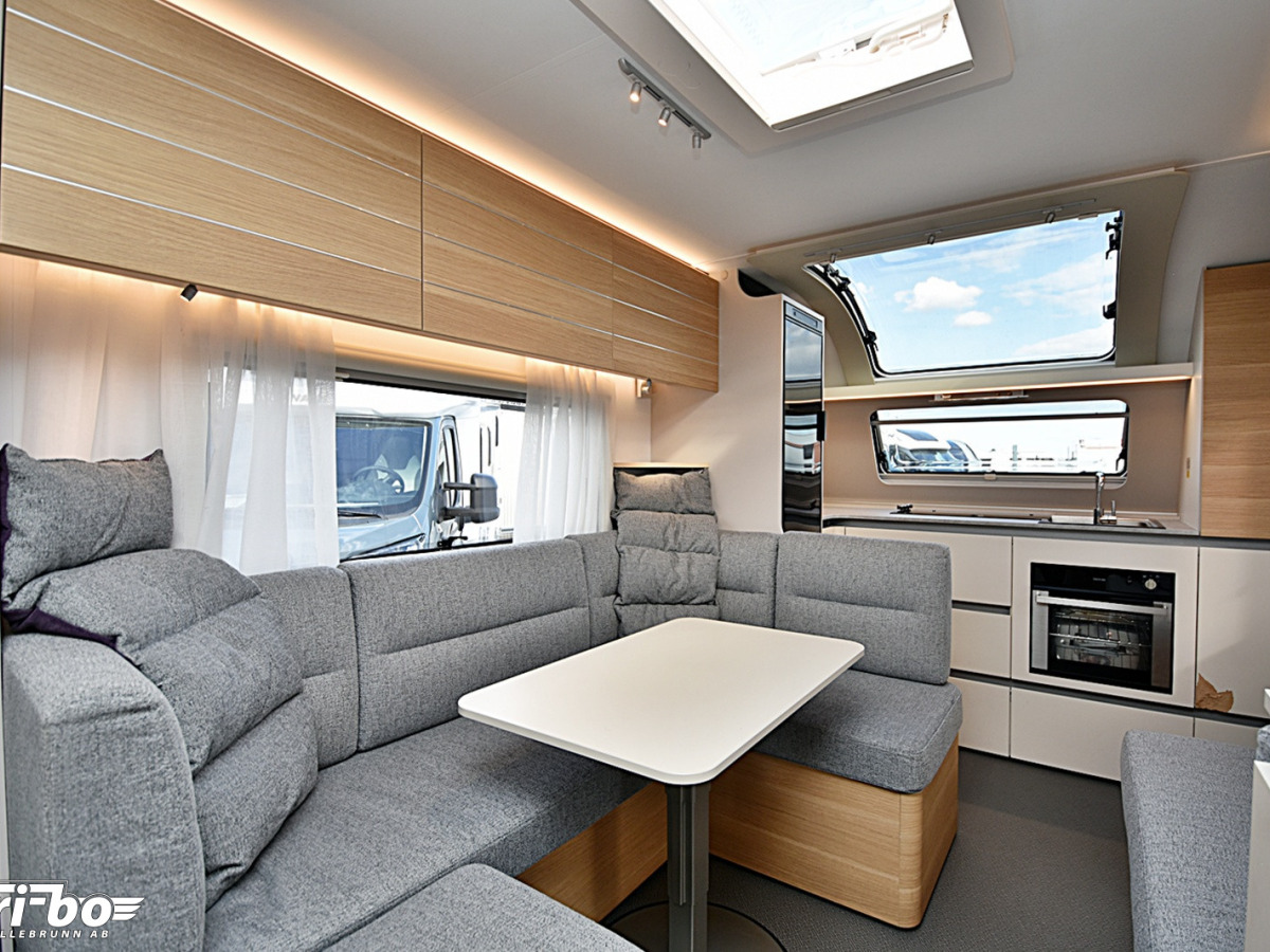 Adria 613 HT Adora, Långbäddar, bild 16 av 28