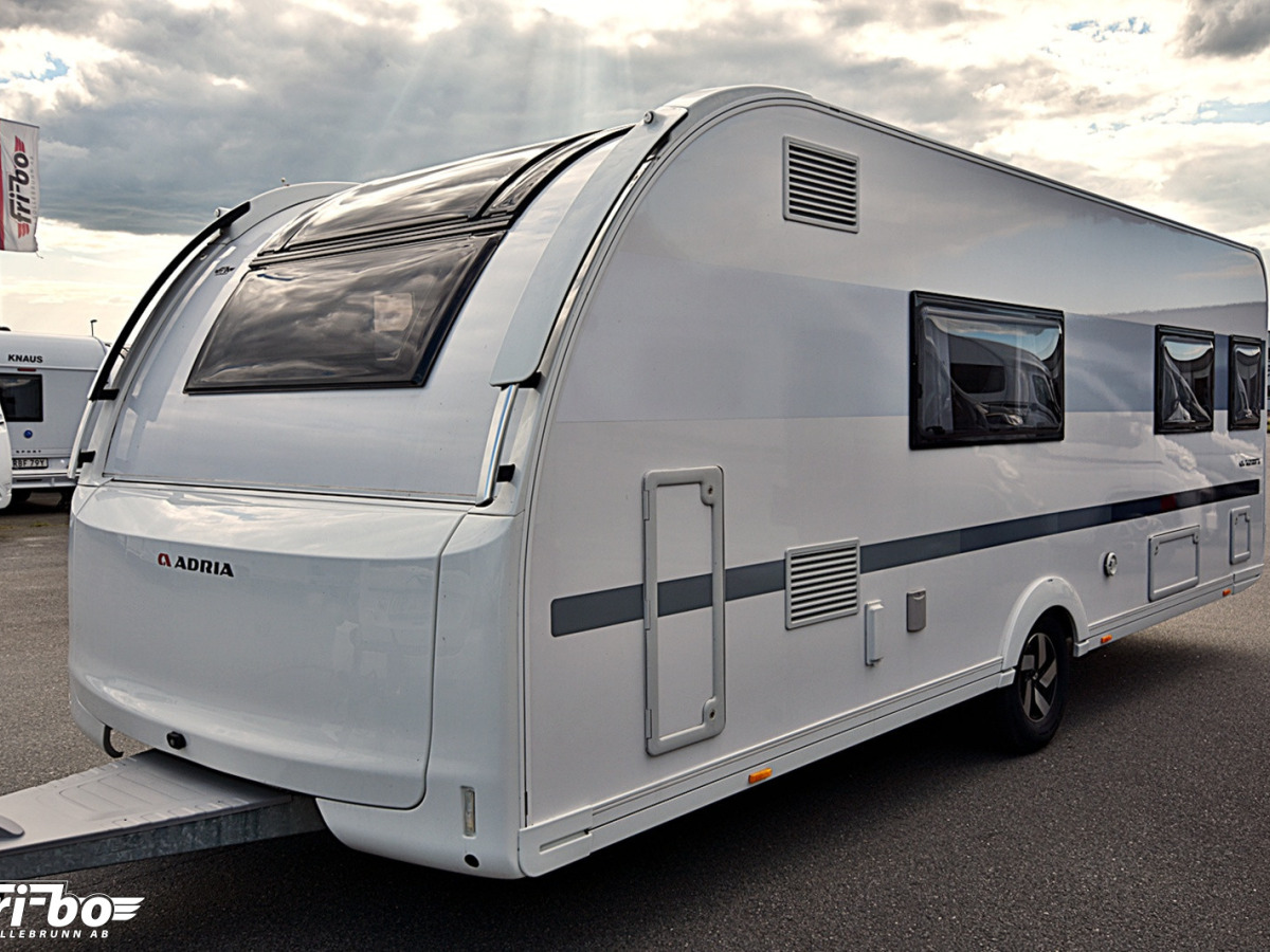 Adria 613 HT Adora, Långbäddar, bild 28 av 28
