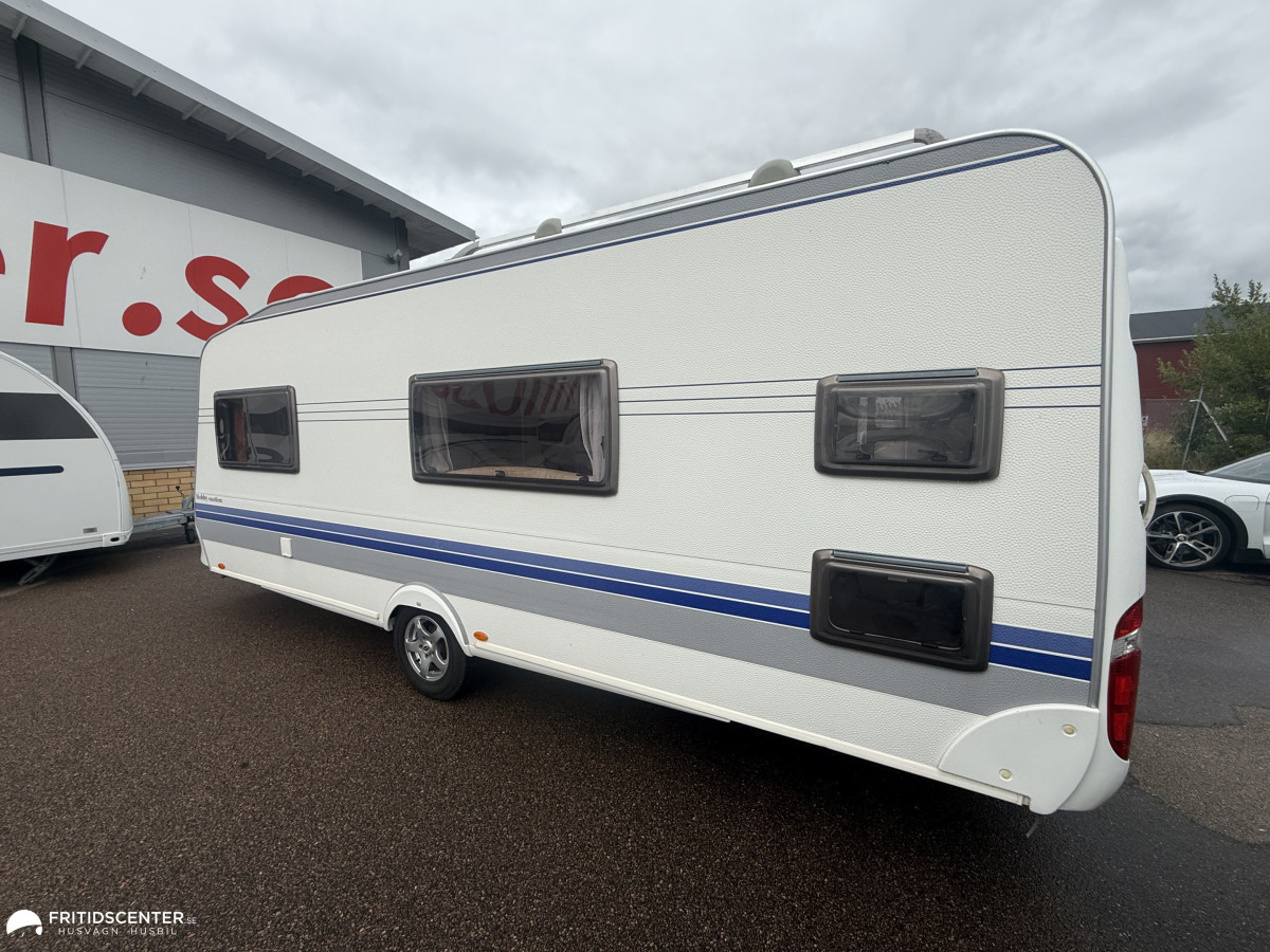 Hobby 560 KMFE Excellent Barnkammare / Alde Värme, bild 25 av 26