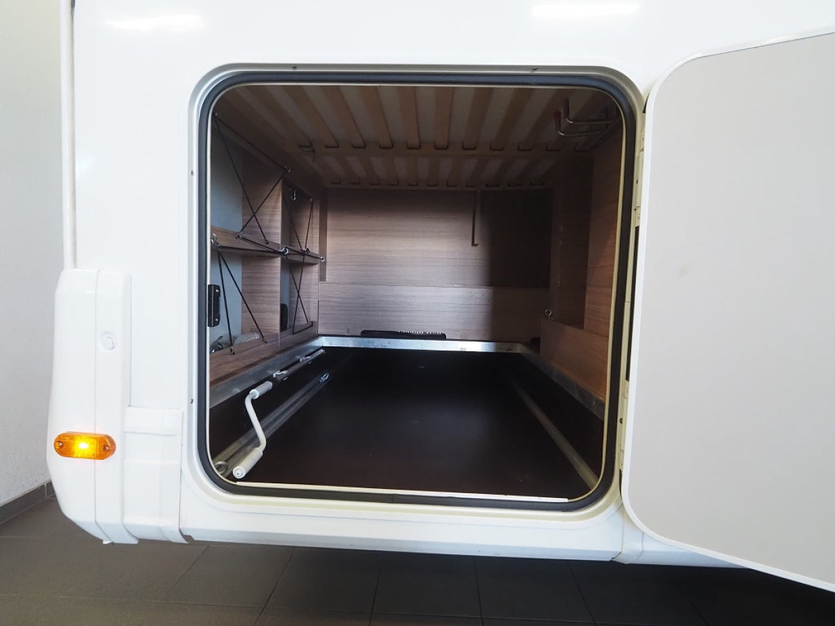 Weinsberg Carasuite 650 MF ALDE Markis Taksäng Cykelställ Kamera Fransk bä, bild 22 av 22
