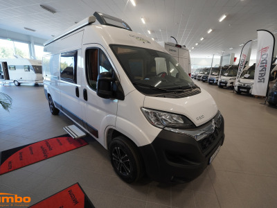 Roadcar R 600, 140HK, Vit, Markis, Cykelställ, Backkamera