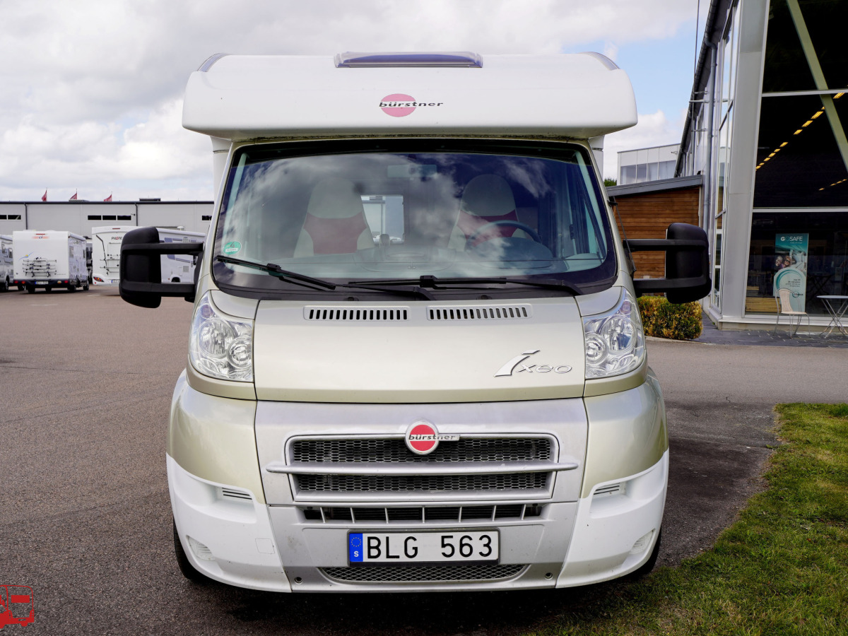 Bürstner Ixeo T 634 Taksäng Fransk säng AC x2, bild 26 av 39