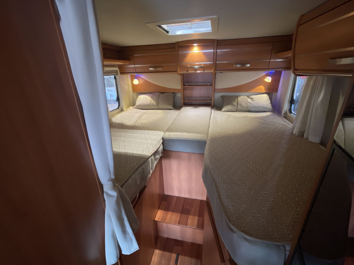 Hymer Exsis 688, bild 11 av 16