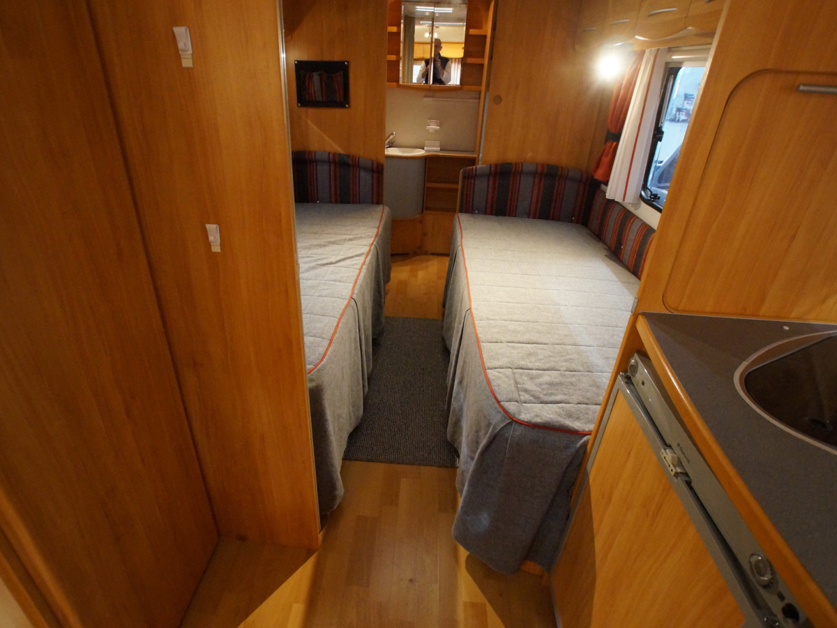 Adria ADORA 542 UT, bild 5 av 9