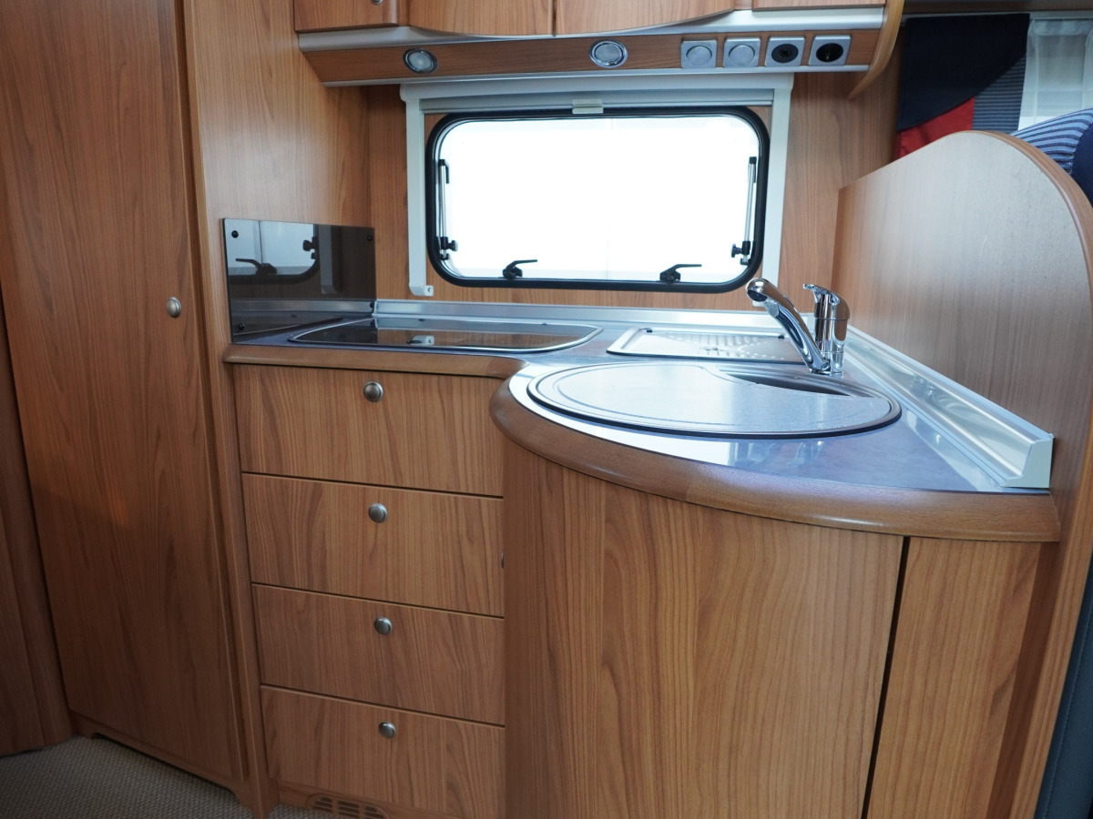 Bürstner T625 DP, bild 8 av 19