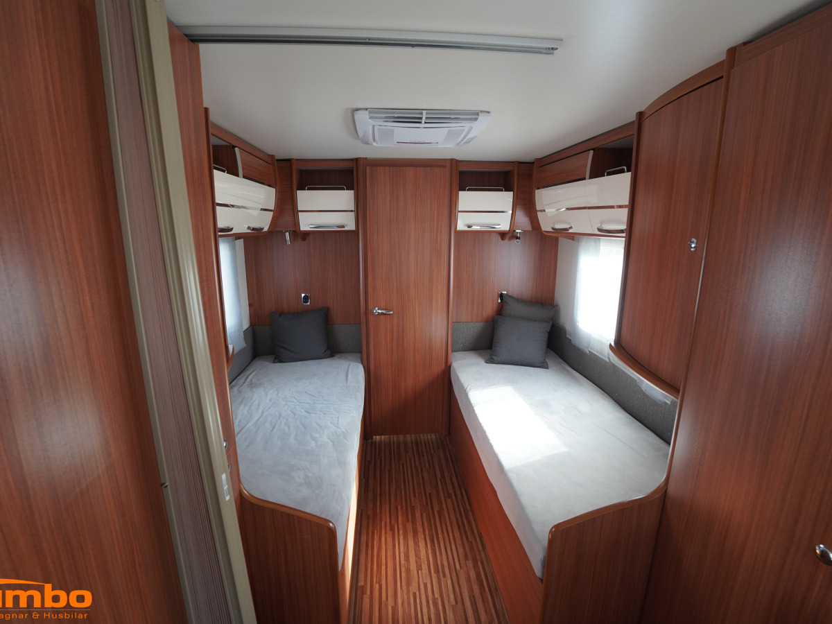 Adria ALPINA 743 HT Frontkök Alde Ugn, bild 14 av 20