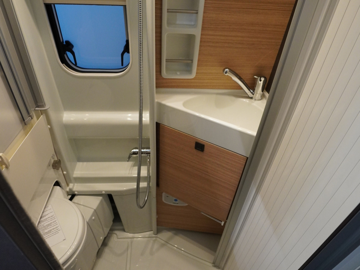 Malibu Van 640 LE RB first class two rooms GT skyview - Dieselpanna - 4000kg, bild 9 av 18