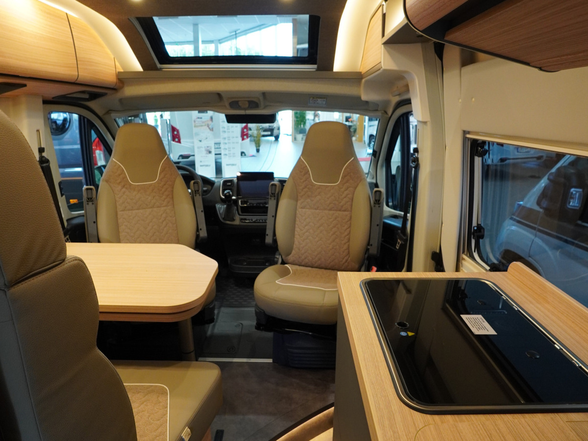 Malibu Van 640 LE RB first class two rooms GT skyview - Dieselpanna - 4000kg, bild 14 av 18
