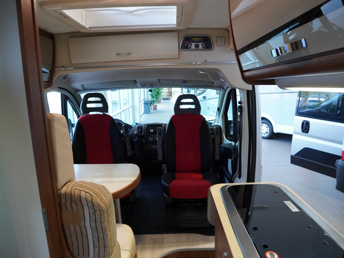 Karmann DAVIS 590, bild 13 av 18