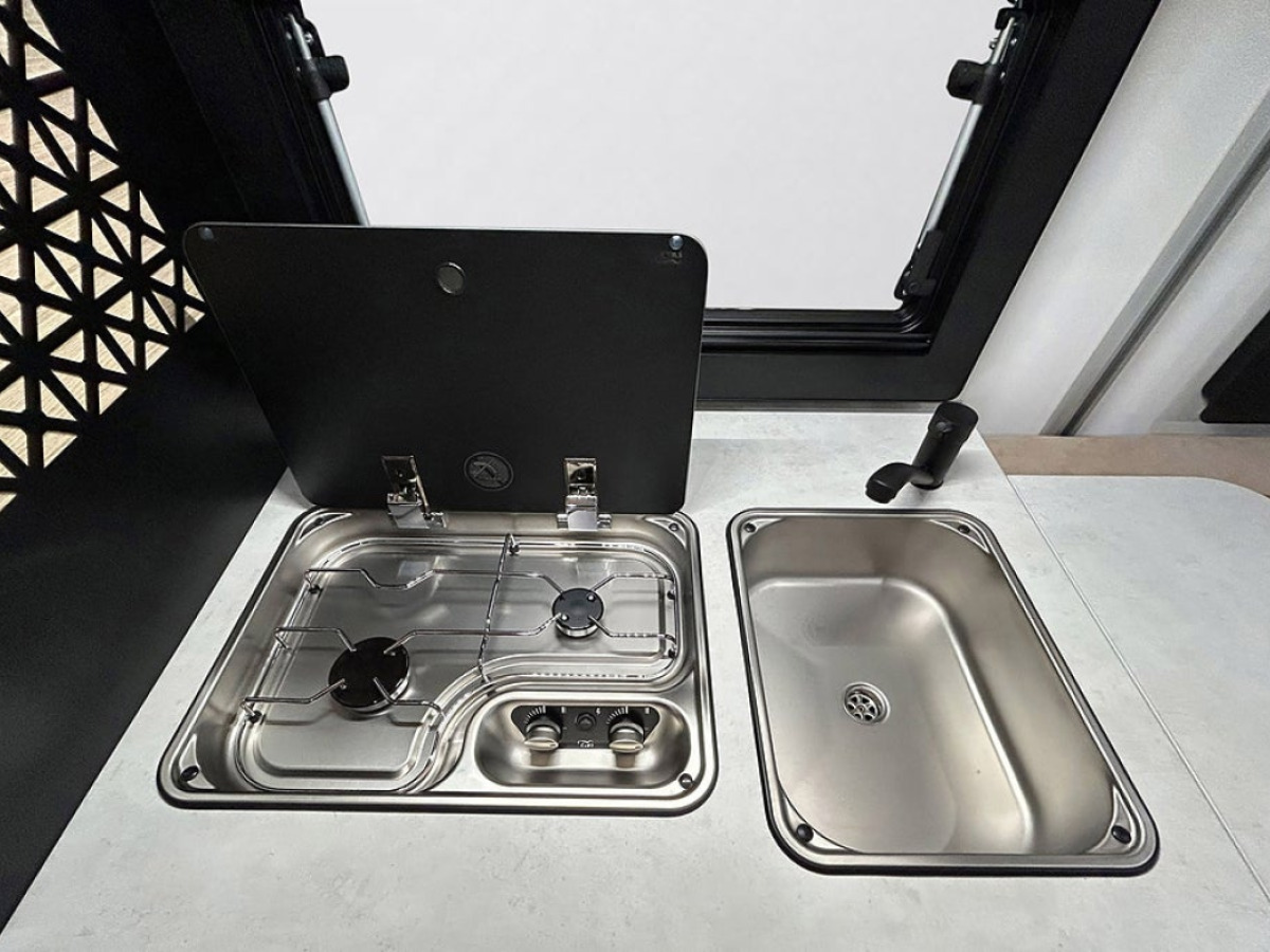 CHALLENGER X150 OPEN EDITION AUTOMAT ADAPTIV FARTHÅLLARE 599cm lång, bild 18 av 39