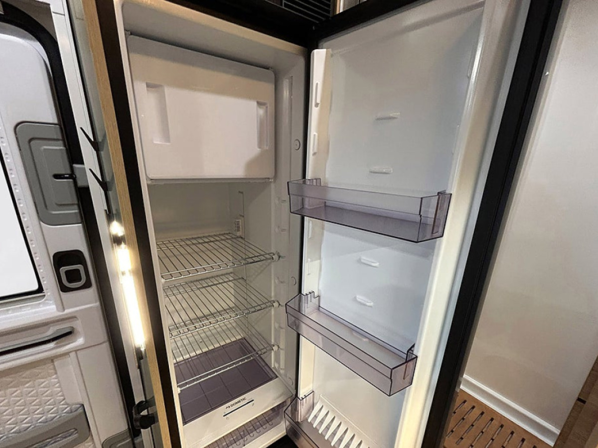 CHALLENGER X150 OPEN EDITION AUTOMAT ADAPTIV FARTHÅLLARE 599cm lång, bild 19 av 39