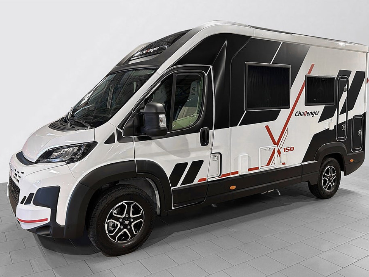 CHALLENGER X150 OPEN EDITION AUTOMAT ADAPTIV FARTHÅLLARE 599cm lång, bild 35 av 39