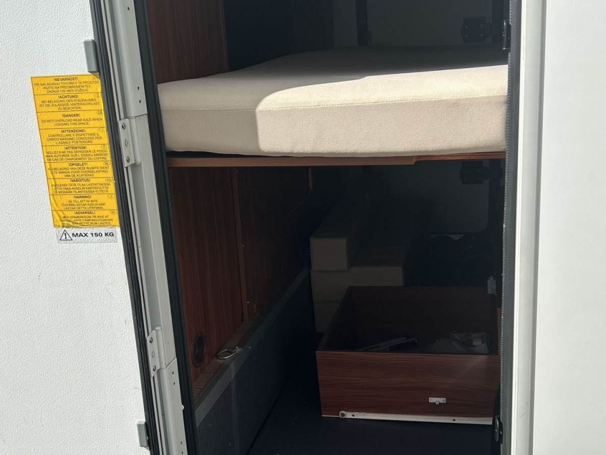 Adria CORAL XL A 670 DK, bild 12 av 39