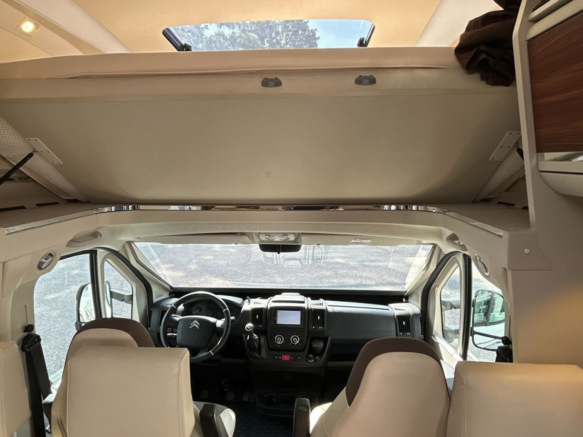 Adria CORAL XL A 670 DK, bild 36 av 39