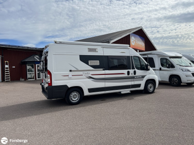 Adria TWIN 600 SPT / Solcell / Takfläkt / 200AH Lithium