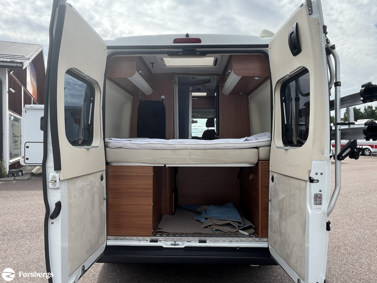 Adria TWIN 600 SPT / Solcell / Takfläkt / 200AH Lithium, bild 4 av 15