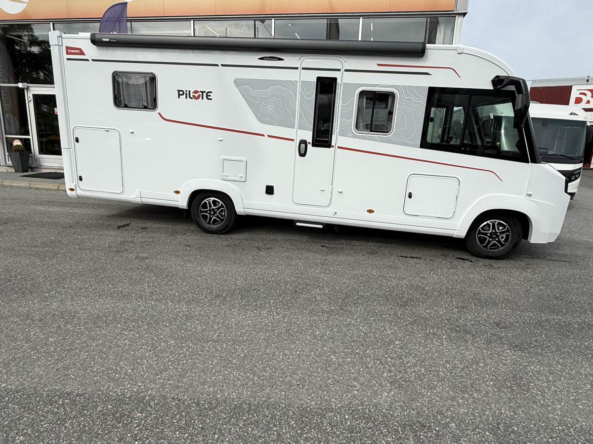 Pilote NYA G740 FC EVIDENC inkl. Inverter / ALDE Diesel / LITHIUM / AUTOMAT / 180HK / Finns hemma nu, bild 2 av 20
