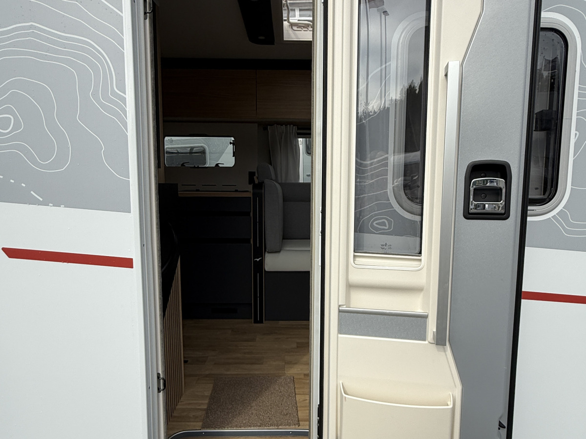 Pilote NYA G740 FC EVIDENC inkl. Inverter / ALDE Diesel / LITHIUM / AUTOMAT / 180HK / Finns hemma nu, bild 7 av 20