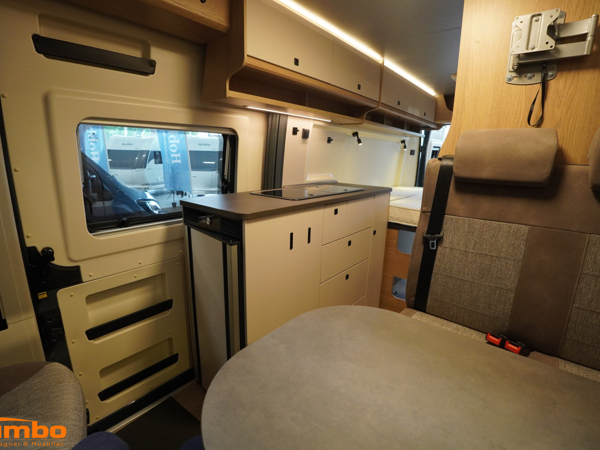 Hobby 600 FT ONTOUR VAN, Automat, Solcell, bild 4 av 15