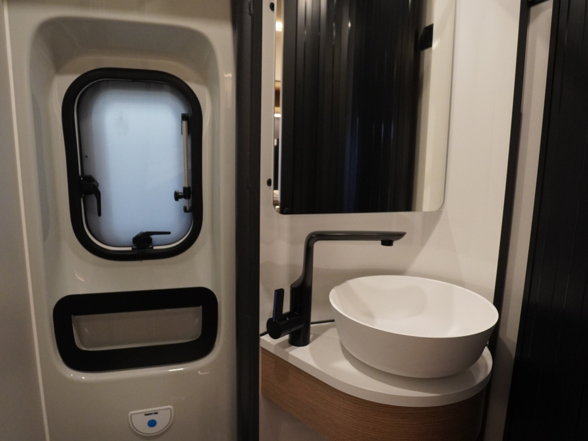 Hobby 600 FT ONTOUR VAN, Automat, Solcell, bild 8 av 15