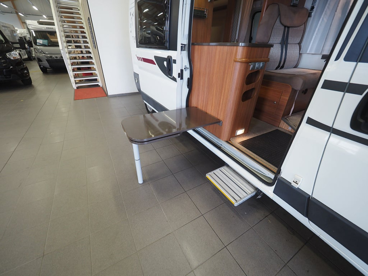 Adria Twin SP 120hk Markis Dragkrok Under 6m Plåtis, bild 13 av 18