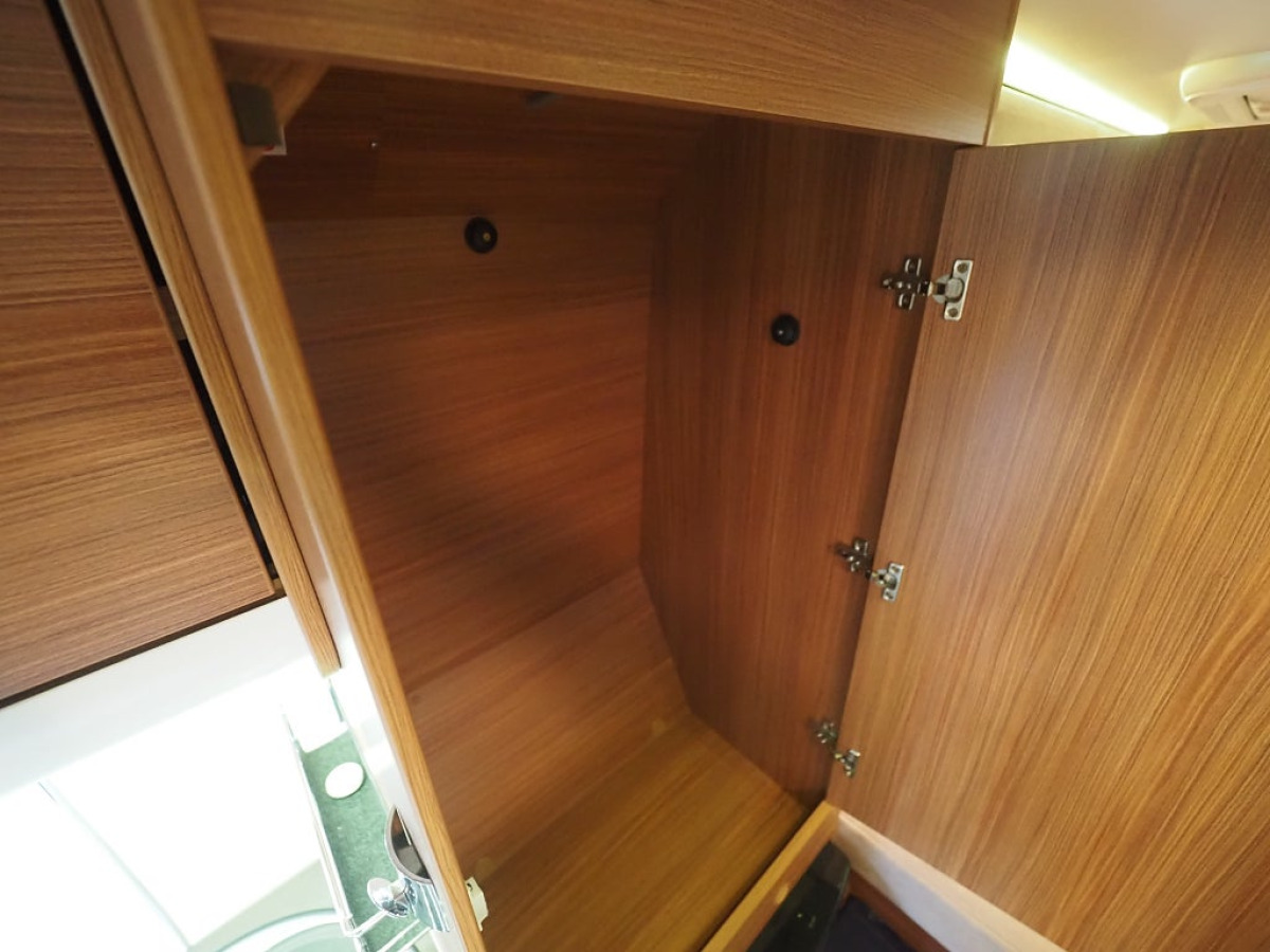 Adria Twin SP 120hk Markis Dragkrok Under 6m Plåtis, bild 18 av 18
