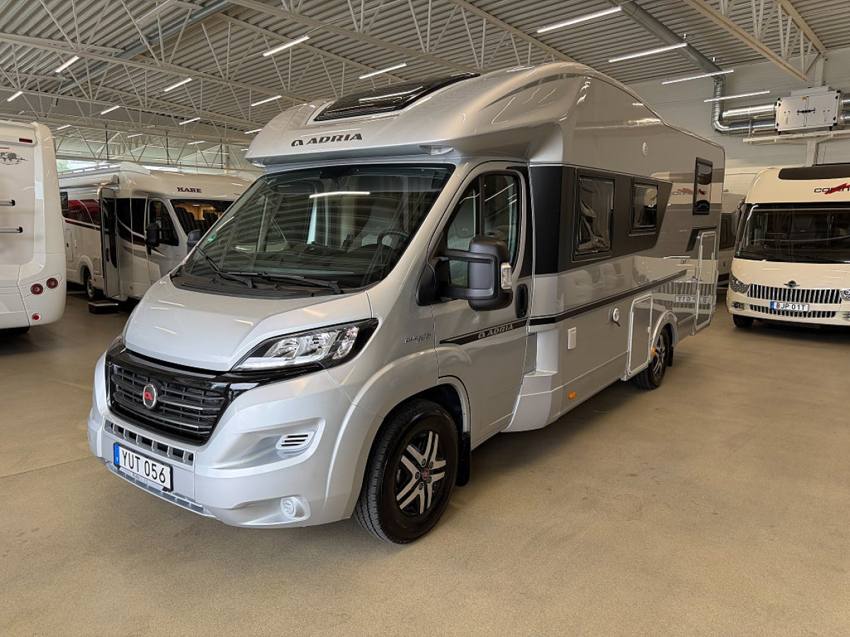 Adria Coral 670 SC Supreme *AC*Solcell*Automat*, bild 5 av 18