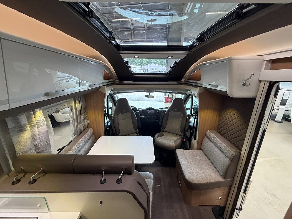 Adria Coral 670 SC Supreme *AC*Solcell*Automat*, bild 8 av 18